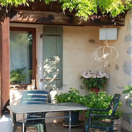 Holiday home Entredigue Divonne-les-Bains